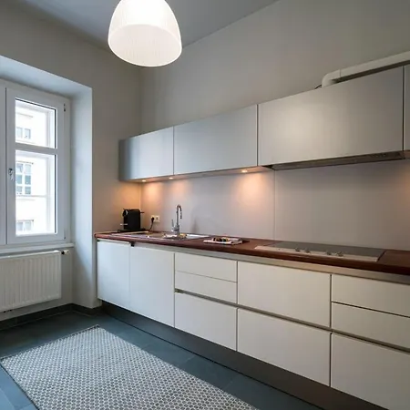 Design Altstadt Sued * Cologne