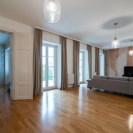 Design Altstadt Sued Apartment